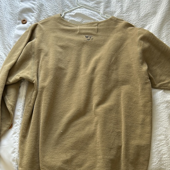 Good condition sized medium - Picture 2 of 2